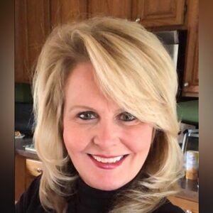 Meet your Posher, Shelly